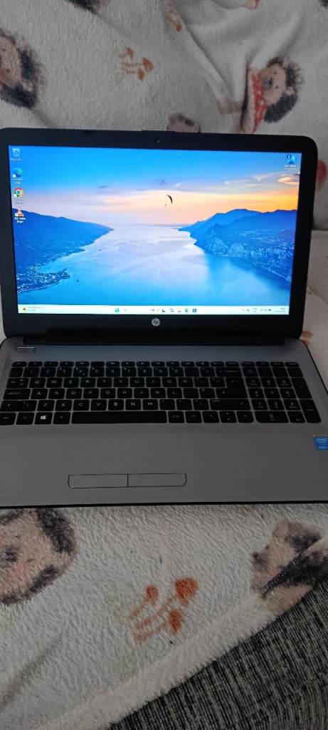 HP 250 G5 Laptop - Intel i3, 8GB RAM, 256GB SSD