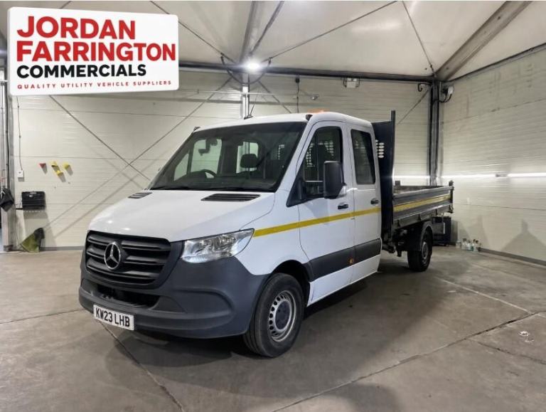 2023 '23 reg'  MERCEDES BENZ SPRINTER 315 EURO 6 STEEL BODY CREW CAB TIPPER FSH