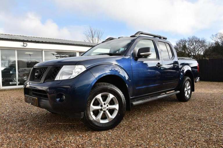 2014 Nissan Navara Double Cab Pick Up Tekna 2.5dCi 190 4WD Auto PICK UP DIESEL Automatic