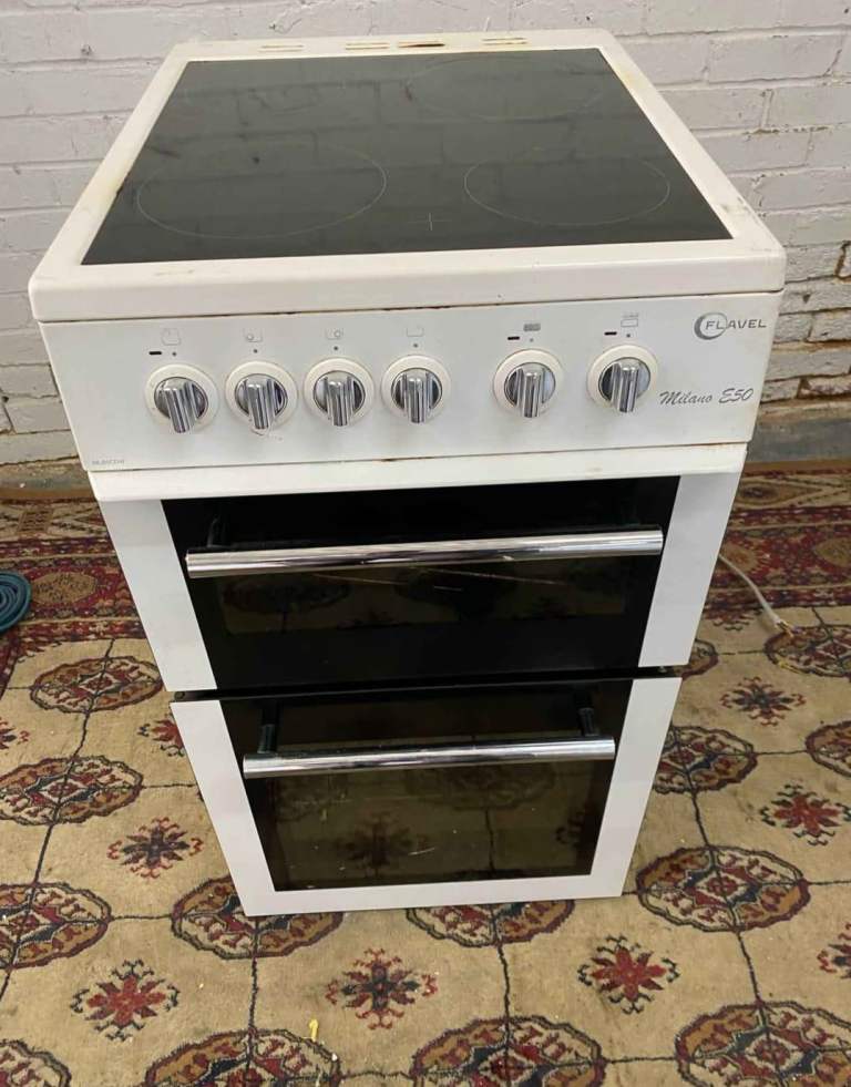 FREE DELIVERY Beautiful 50 CM Milano White Electric Cooker 