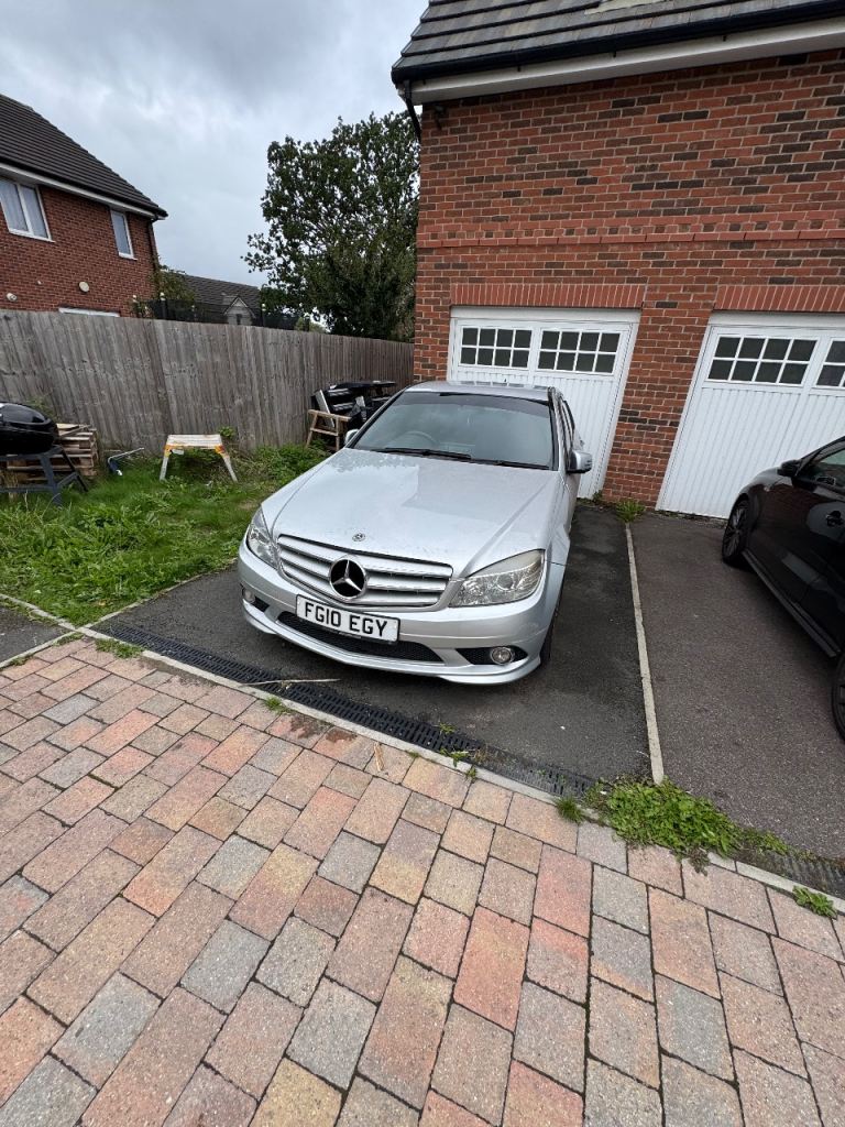 Mercedes-Benz, C CLASS, Saloon, 2010, Semi-Auto, 2987 (cc), 4 doors