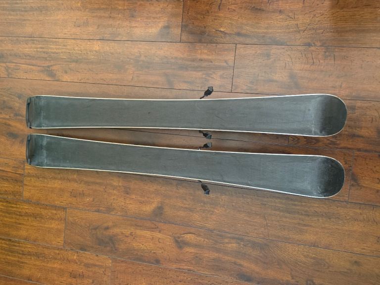 Snow blades : skis