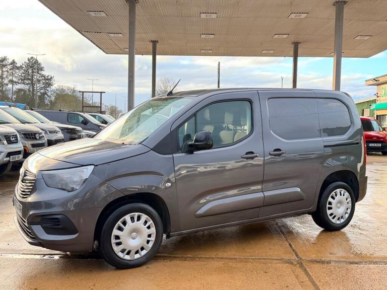 2023 Vauxhall Combo 1.5 Turbo D 2300 Pro Panel Van 5dr Diesel Manual L1 H1 Euro 6 (s/s) (100 ps P...