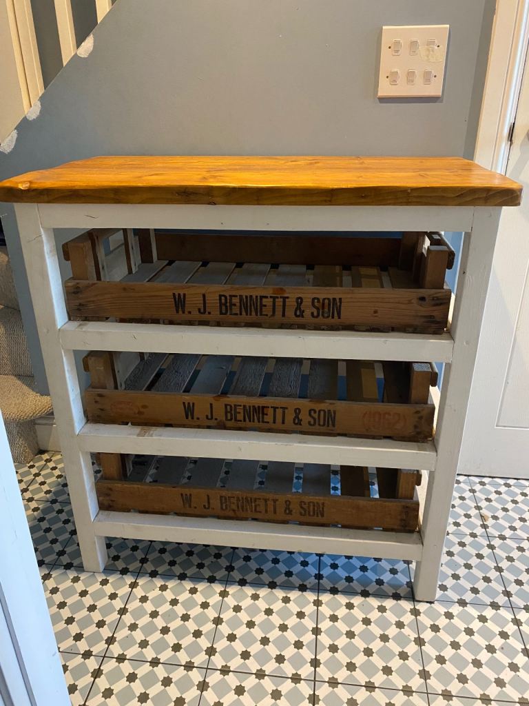 image for Wooden storage unit/shoe rack