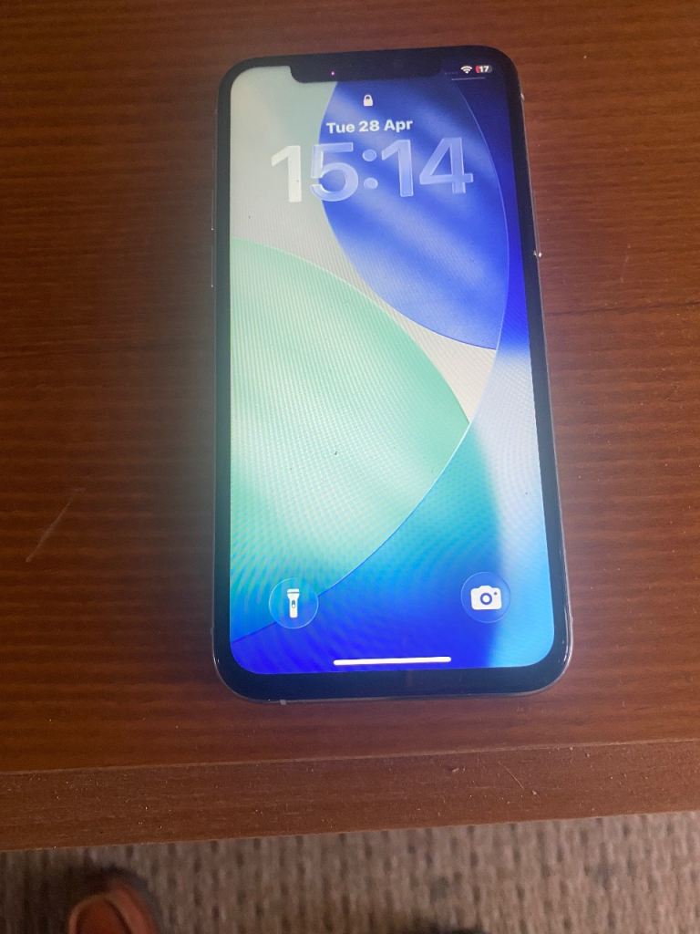 iPhone 11pro  256gb white