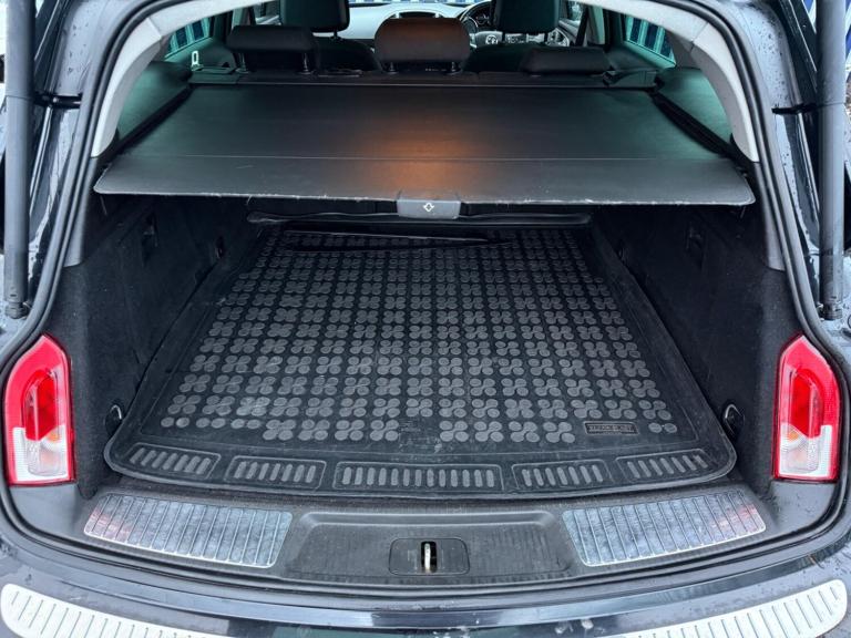 2012 Vauxhall Insignia 2.0 CDTi [160] ecoFLEX SRi 5dr [Start Stop] ESTATE DIESEL Manual