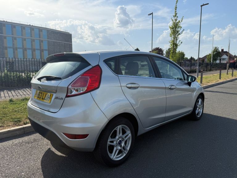 Ford Fiesta 1.5 TDCi 75 Zetec Hatchback HPI CLEAR!