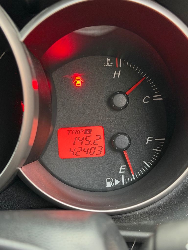 Mazda, 3, Saloon, 2004, Manual, 1598 (cc), 4 doors