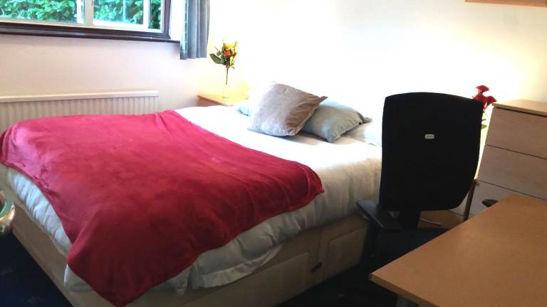 🏡 MODERN DOUBLE ROOM – HIGH WYCOMBE HP12 AVAILABLE SUNDAY 30TH AUGUST 2026