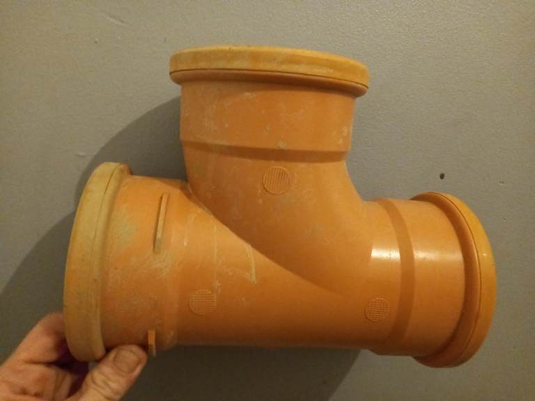 Osma tee 110mm connectors