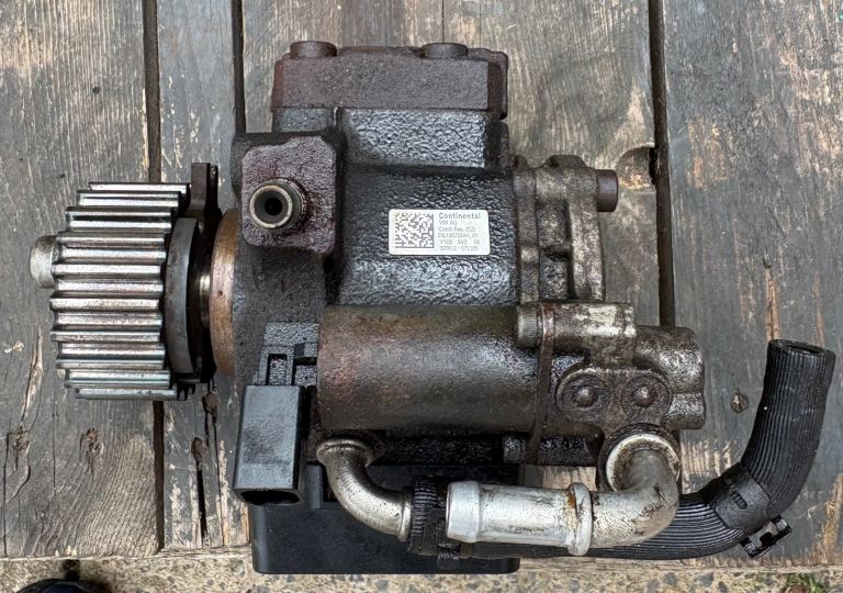 Cay high-pressure pump