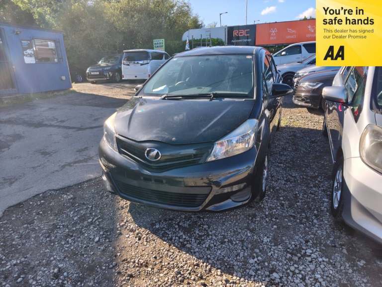2014 Toyota Yaris 1.3 Petrol Auto 5 Seats 5dr ULEZ Compliant Hatchback Petrol Automatic