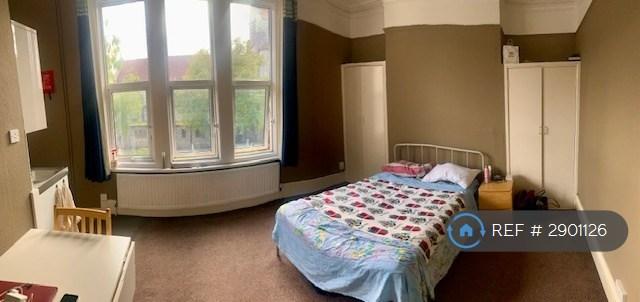 Studio flat in Iffley Road, Oxford, OX4 (#2901126)