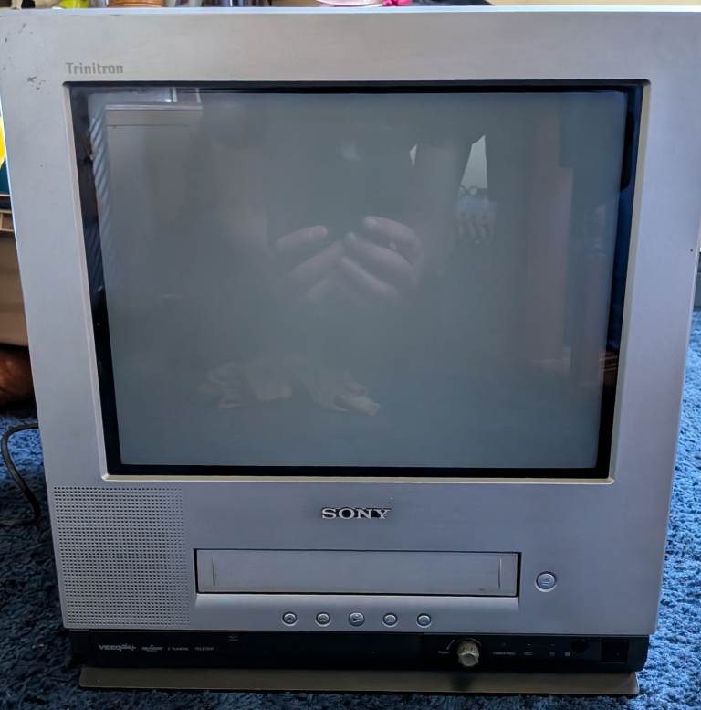 Sony CRT KV-14FV1U TV/Video Combi 