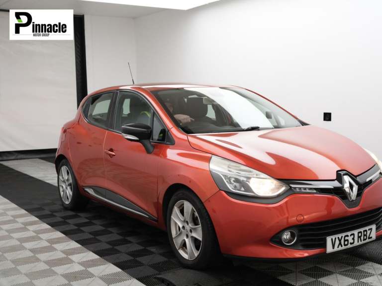 2013 Renault Clio 1.2 16V Dynamique MediaNav 5dr HATCHBACK PETROL Manual