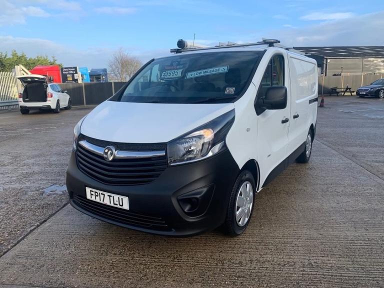 2017 VAUXHALL VIVARO 2900 1.6CDTI 95PS ecoFLEX L1H1 SWB PANEL VAN EX BT FLEET 