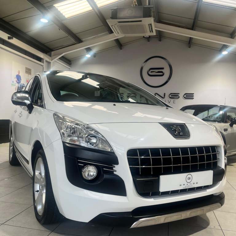 PEUGEOT 3008 1.6 HDi Allure 2013