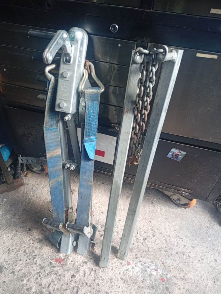 One man tow A frame 