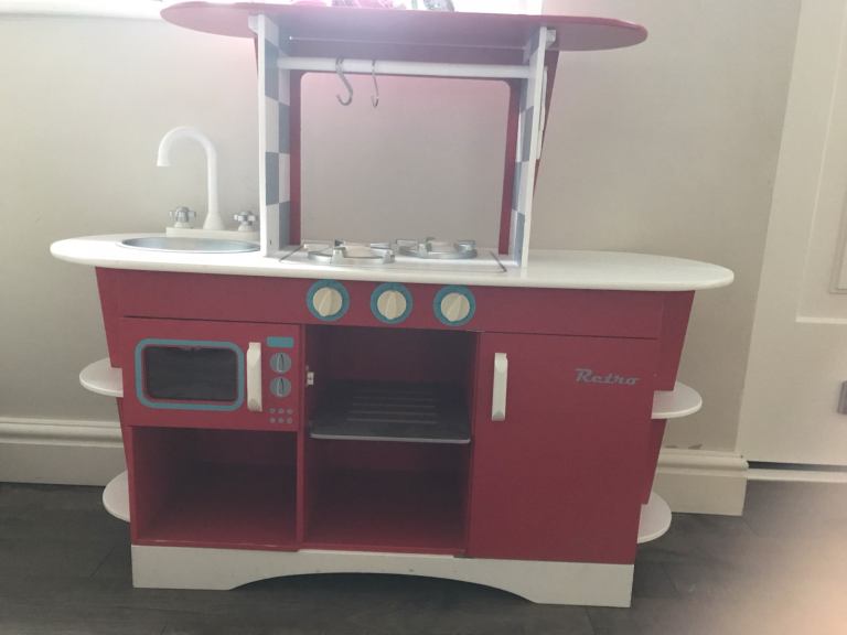 Early Learning Centre wooden kitchen with accessories 