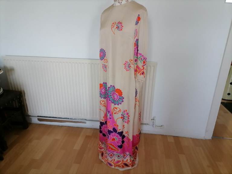 Vintage Spanish Designer Boutique MITRO Long Maxi Summer Dress. 3/4 Sleeve. Size : M (40)