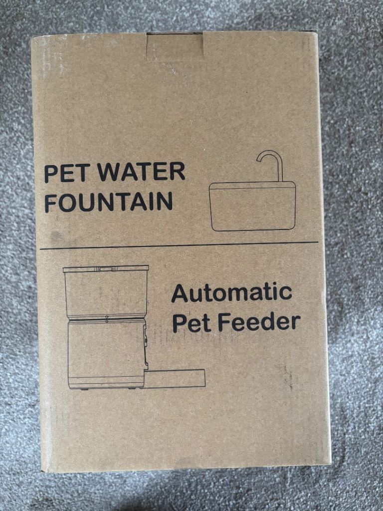 Vouaaood  Automatic Cat Feeder and Water Fountain