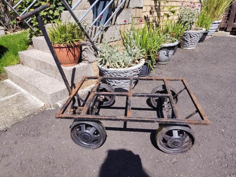 Trolley 