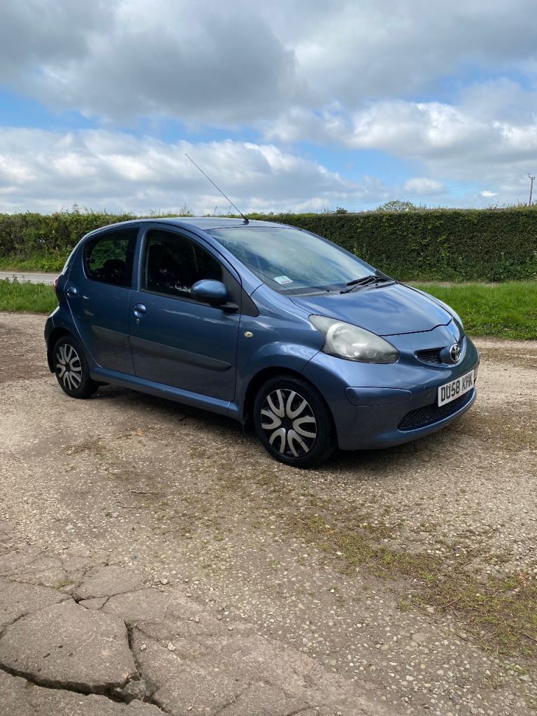 Toyota, AYGO, Hatchback, 2008, Manual, 998 (cc), 5 doors