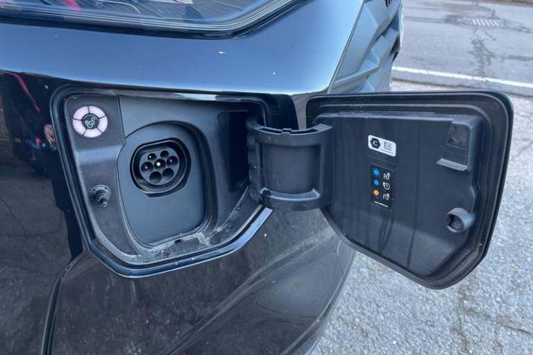 2025 Ford Transit Custom 320 Limited AUTO L2 LWB Double Cab In Van FWD 2.5 PHEV 232ps Low Roof Au...