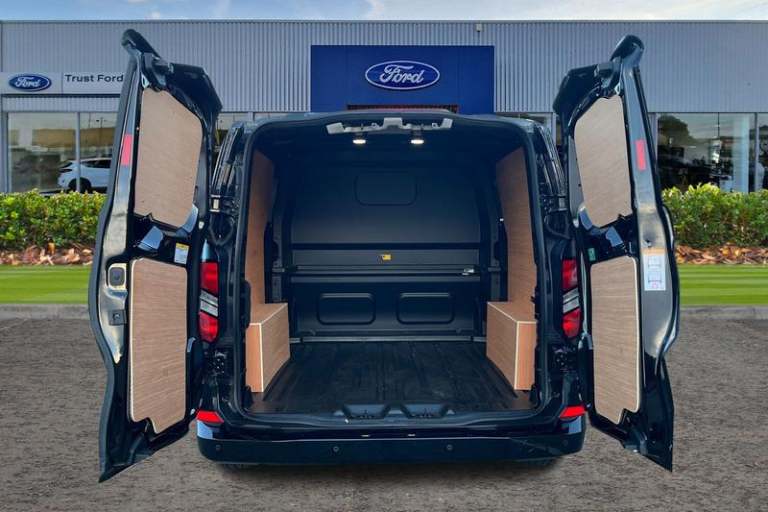 2025 Ford Transit Custom 320 Limited AUTO L2 LWB Double Cab In Van FWD 2.5 PHEV 232ps Low Roof Au...