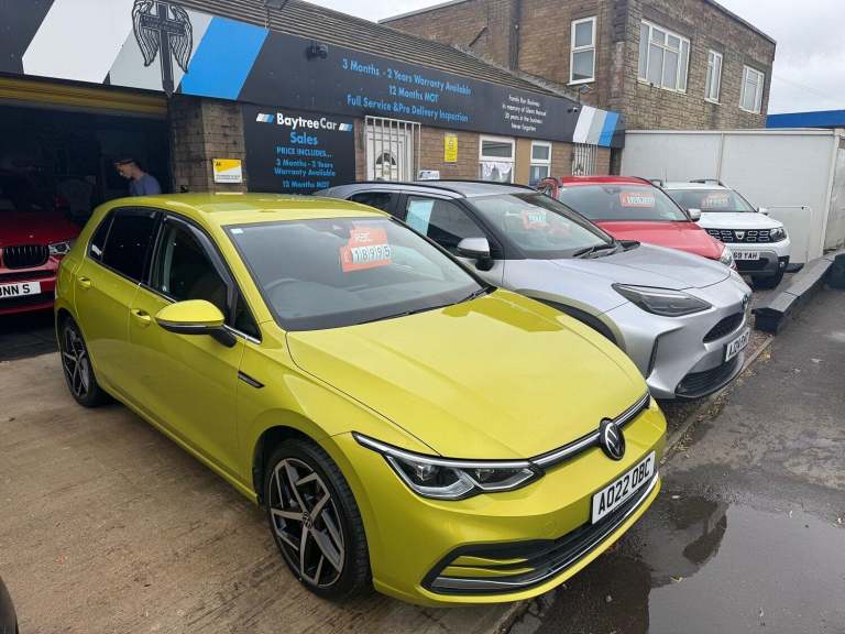 VOLKSWAGEN GOLF 1.5 eTSI MHEV Style Yellow Auto Petrol Hybrid 2022