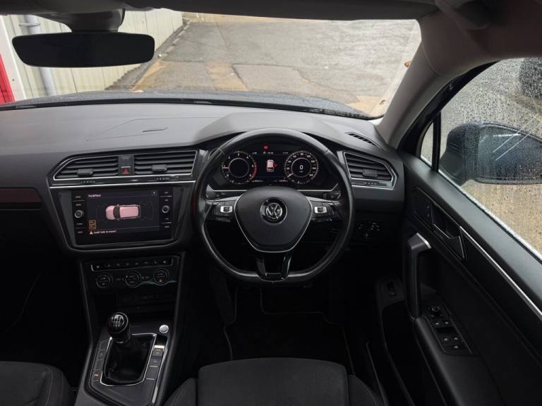 2017 Volkswagen Tiguan 2.0 TDi 150 SEL 5dr ESTATE DIESEL Manual
