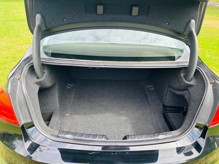 BMW 3 SERIES 2.0 320d Sport Euro 5 (s/s) 4dr 2012