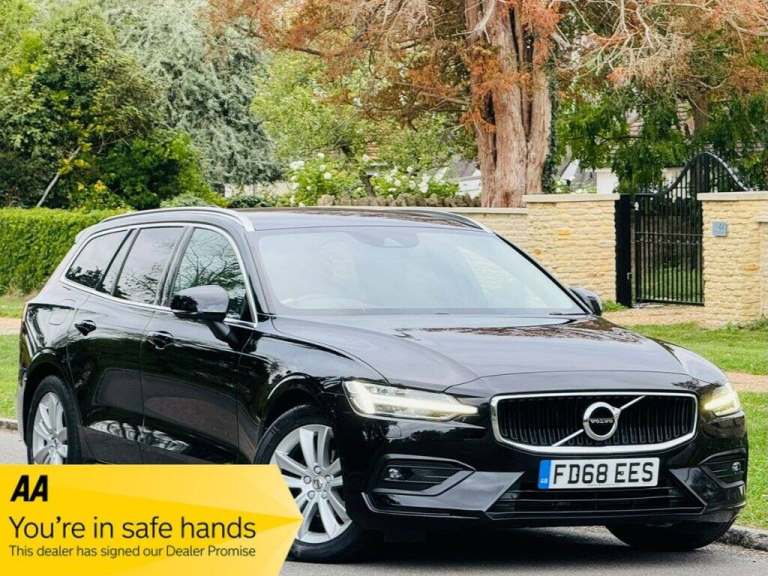 2018 Volvo V60 2.0 D4 Momentum Pro Estate 5dr Diesel Auto Euro 6 (s/s) (190 ps) Estate Diesel Aut...