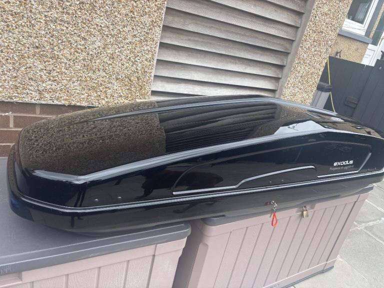 Exodus 360 Roofbox as new