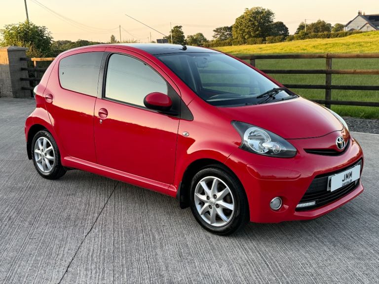 Toyota, AYGO, Hatchback, 2013, Manual, 998 (cc), 5 doors