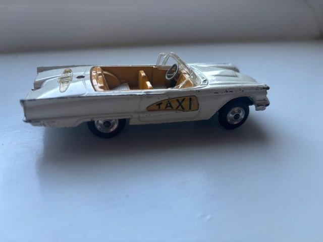 Rare Corgi Ford Thunderbird – Taxi / Bermuda Livery – Vintage
