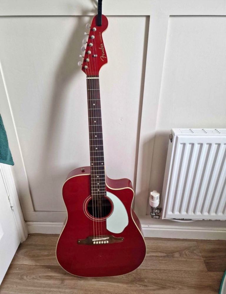 Fender Acoustic Guitar – Red, Good Condition