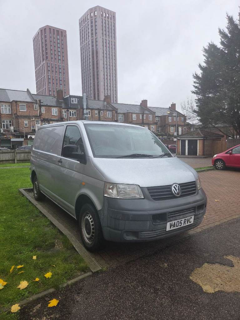 Volkswagen Transporter 2.5 Diesel 1 Year Mot