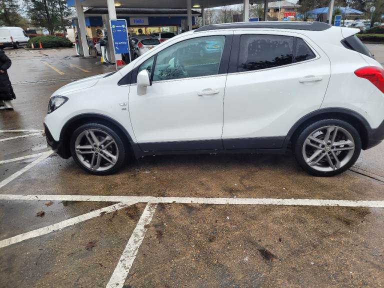 Vauxhall, MOKKA, Hatchback, 2017, Manual, 1598 (cc), 5 doors ULEZ free. Cheap Insurance an road tax.