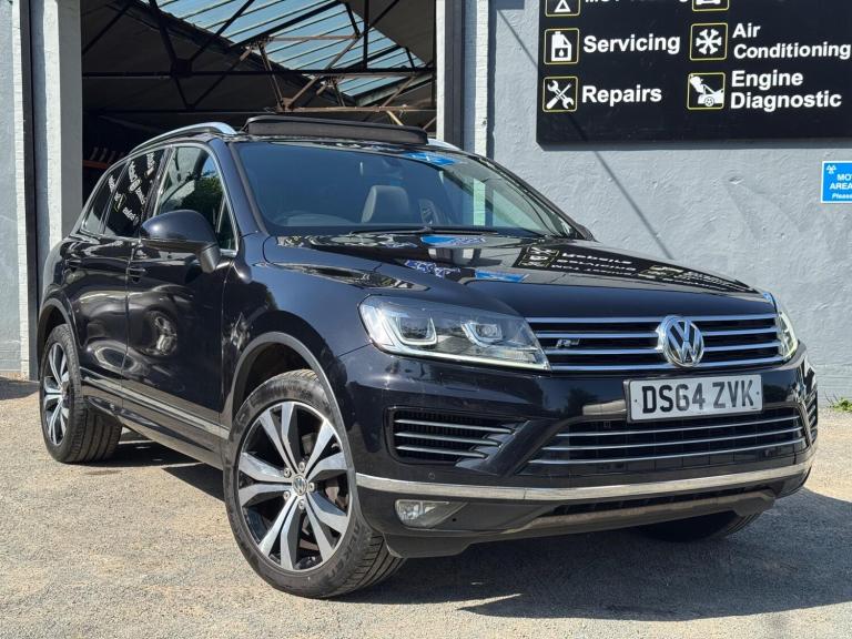 2014 Volkswagen Touareg 3.0 TDI V6 BlueMotion Tech R-Line Tiptronic 4WD Euro 6 (s/s) 5dr ESTATE D...