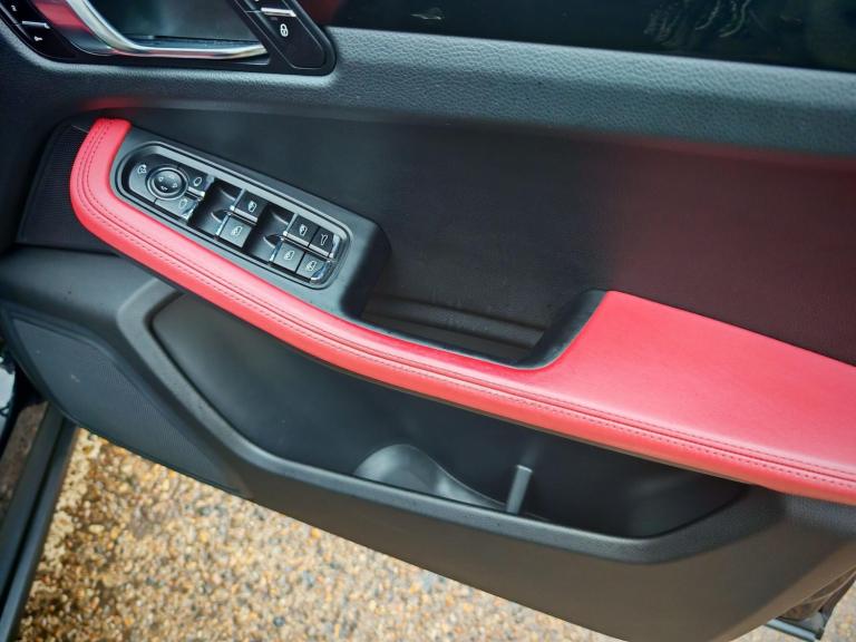 2015 Porsche Macan 3.0 V6 S SUV 5dr Petrol PDK 4WD Euro 6 (s/s) (340 ps) ESTATE Petrol Automatic