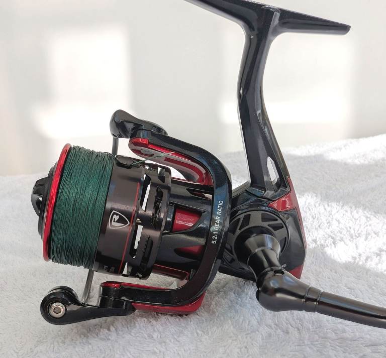 FOX RAGE WARRIOR 3500 SPINNING REEL + LINE TO FISH OUT OF THE BOX - BRAND NEW IN BOX!