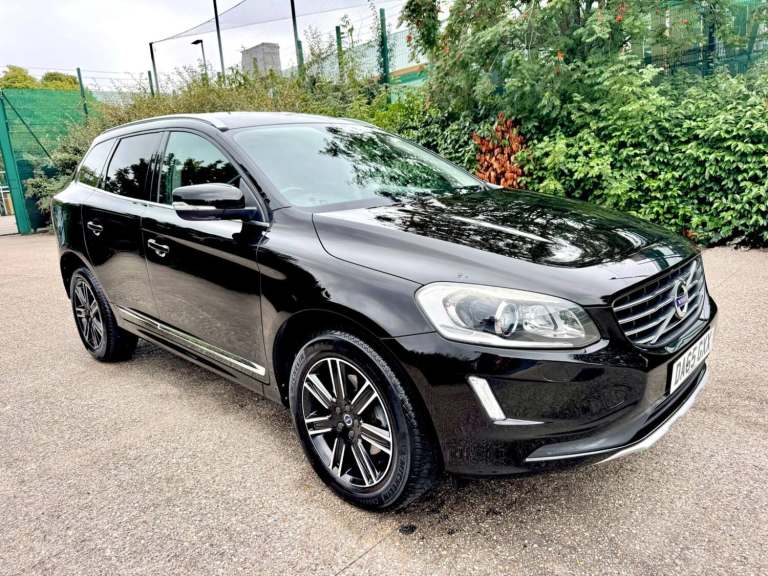 2015 Volvo XC60 D5 [220] SE Lux Nav 5dr AWD Geartronic ESTATE DIESEL Automatic