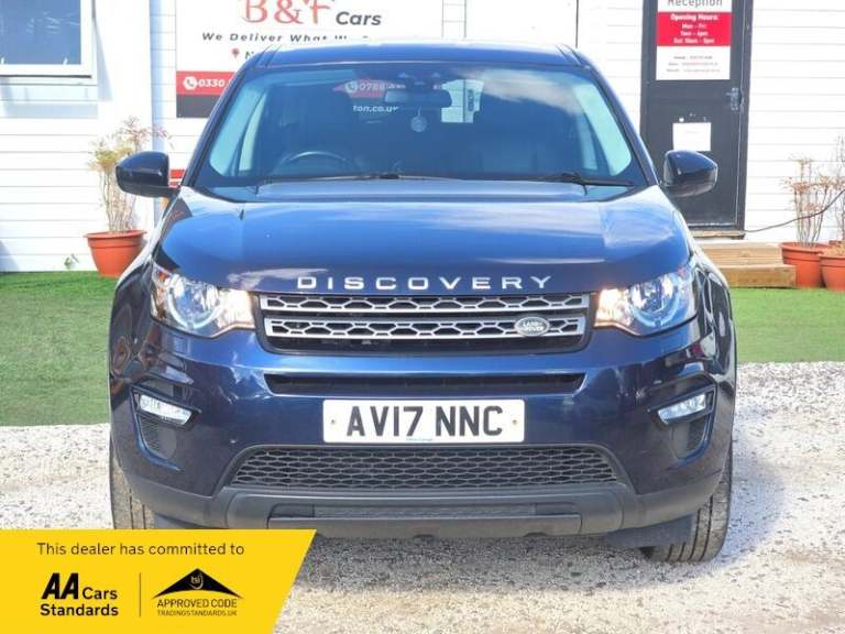 2017 Land Rover Discovery Sport 2.0 TD4 Pure Edition 4WD Euro 6 (s/s) 5dr (5 Seat) ESTATE Diesel ...