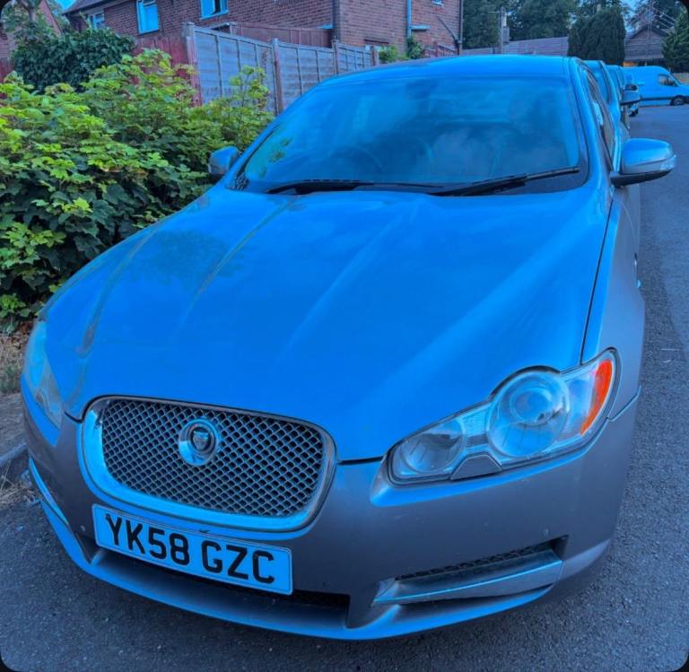 Jaguer XE AUTOMATIC 12Month mot great runner 
