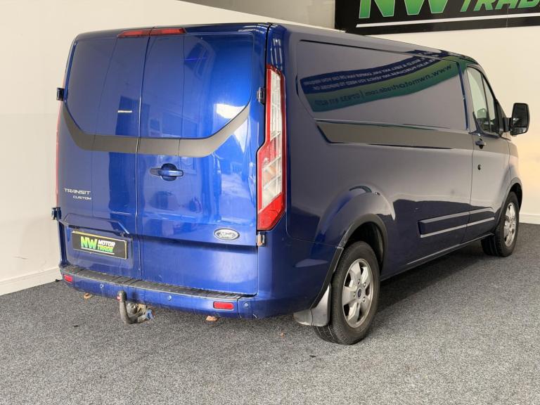2016 Ford Transit Custom 2.0 TDCi 170ps Low Roof Limited Van PANEL VAN DIESEL Manual