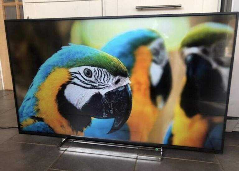 Toshiba 49 inch 4K Ultra HD Smart TV