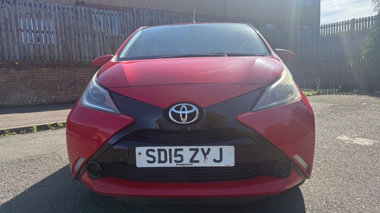 Toyota, AYGO, Hatchback, 2015, Manual, 998 (cc), 3 doors
