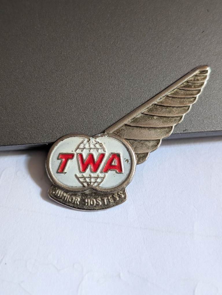 Vintage TWA Junior Hostess Trans World Airlines Wings Pin Badge