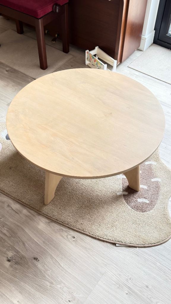 FREE NEW Marks & Spencer OAK COFFEE TABLE for over 60% off retail